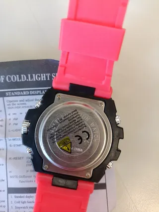 Reloj deportivo rosa