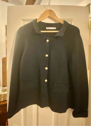 Chaqueta de punto grueso Zara. Talla L.