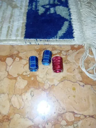 Copri valvole per auto/moto