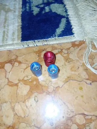 Copri valvole per auto/moto