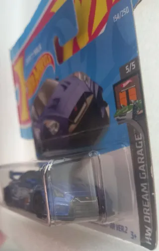 Hot Wheels LB-Silhouette Works GT Nissan 35GT-RR