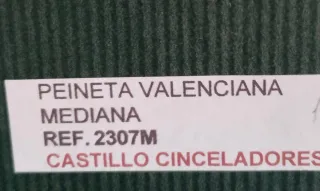 Juego de 3 peinetas doradas para niña