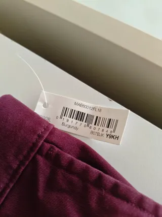 Amazon Essentials Pantalón chino talla 33Wx28L