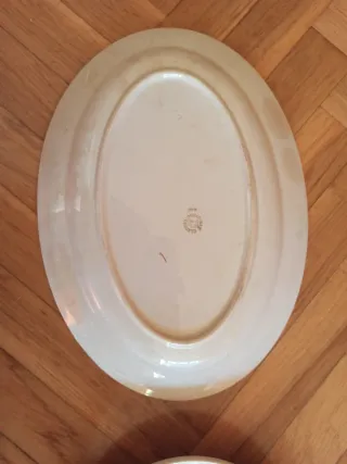 Vajilla fuentes a antiguas San Claudio