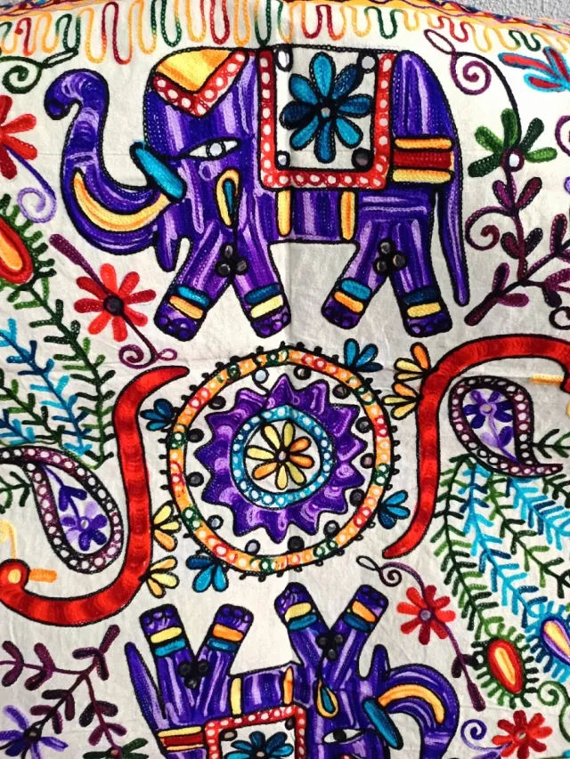Tapiz artesanal elefante tela de algodón 90x90