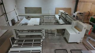 SECCIONADORA CON CARGA AUTOMATICA