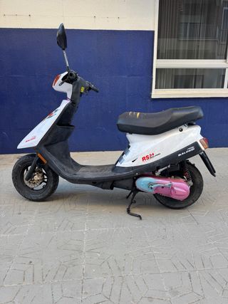 Jor R  modelo antiguo , motor perfecto.