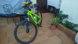 Bicicleta Rockrider ST100 27,5