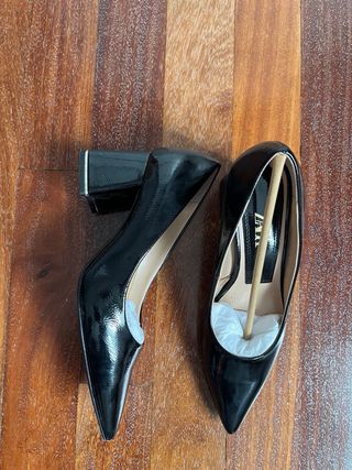 Zapatos de tacón Zara negros talla 36