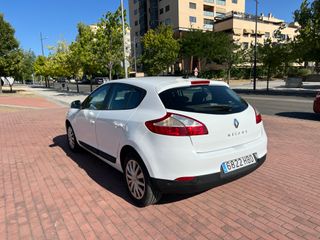 Renault Megane 1.5 DCI 110 CV 5 PUERTAS