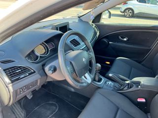 Renault Megane 1.5 DCI 110 CV 5 PUERTAS