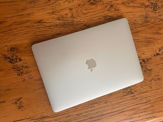MacBook Pro 13” i5 2.3 GHz 8GB RAM
