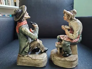 Figuras cerámica zapatero y fumador