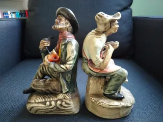 Figuras cerámica zapatero y fumador