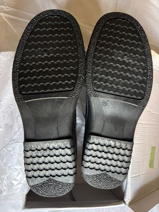 Botines hombre negros con forro cálido.