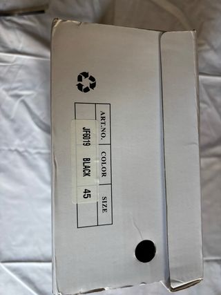 Botines hombre negros con forro cálido.