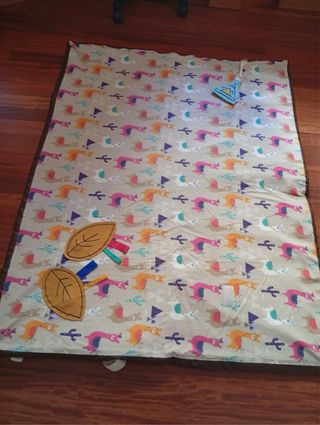 Alfombra de gateo infantil
