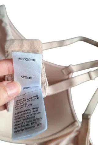 Sujetador Acolchado cruzado 85B calvin klein