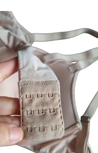 Sujetador Acolchado cruzado 85B calvin klein