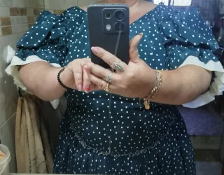 Vestido de sevillana verde con lunares