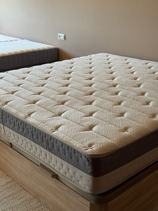 CANAPE Y COLCHON MUELLES ENSACADOS NUEVOS