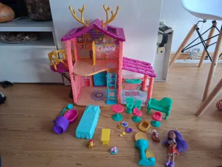 Colección Enchantimals Casa Castillo y Accesorios