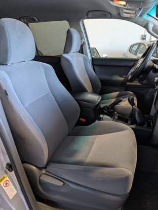 Toyota Land Cruiser 150 2011