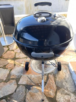Barbacoa Weber Negra con Termostato