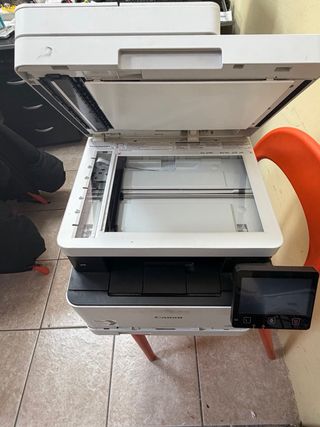 Canon i-SENSYS MF643Cdw Multifunción Láser Color
