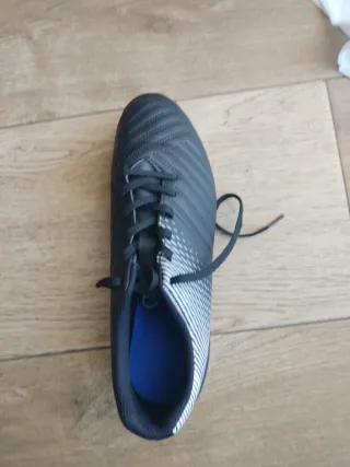 Zapatillas de fútbol negras varias talla