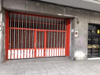 Parcela de garaje para moto