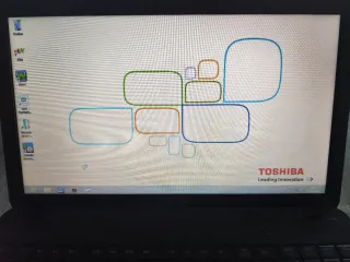 Toshiba Satellite C850-19D PC Portatile