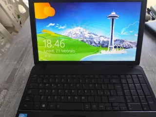 Toshiba Satellite C850-19D PC Portatile