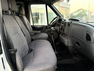 Ford Transit 2005