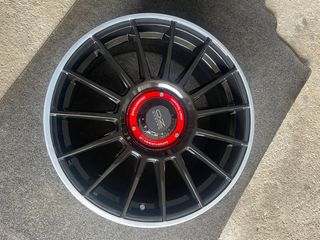 Llantas tipo OZ Superturismo LM Negro