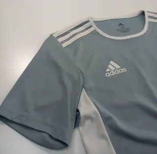 Camiseta Deportiva Adidas Gris Talla XS