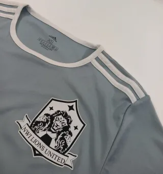 Camiseta Deportiva Adidas Gris Talla XS