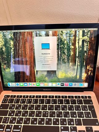 MacBook Air 13 2020 Intel Core i3 8GB RAM Negociab