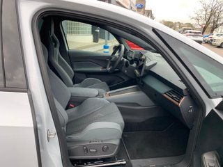 CUPRA Born 240kW (326 CV) 79kWh VZ