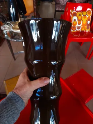 Vaso in vetro nero/marrone
