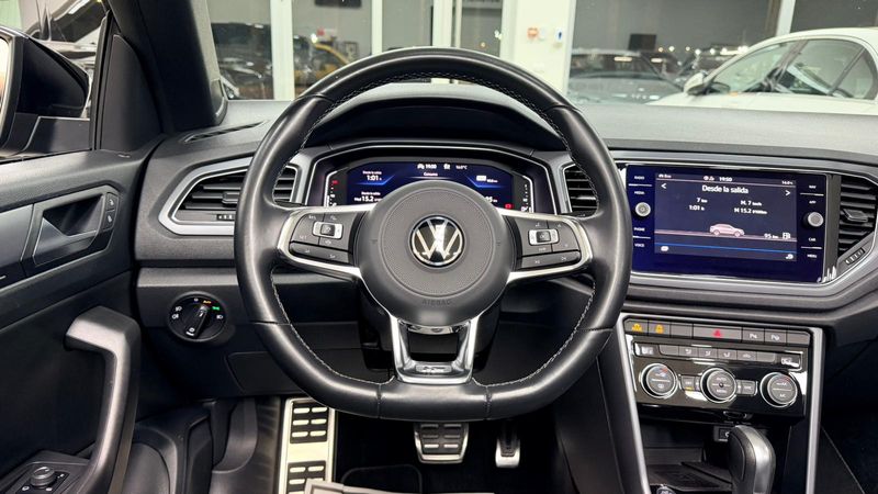 Volkswagen T-Roc R-Line 1.5 TSI Cabrio (2021) 2021, foto 14