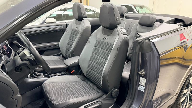 Volkswagen T-Roc R-Line 1.5 TSI Cabrio (2021) 2021, foto 13