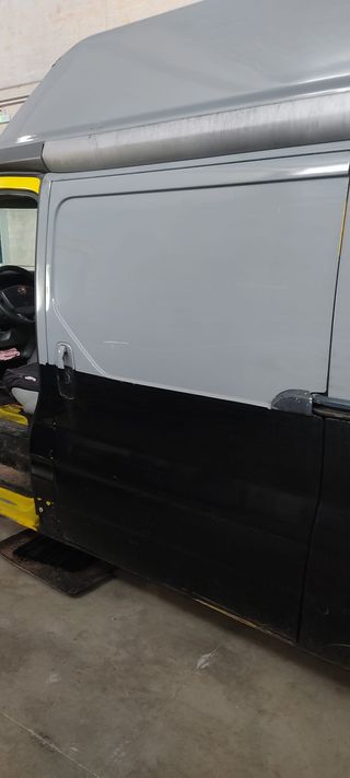 Nissan Primastar 2004