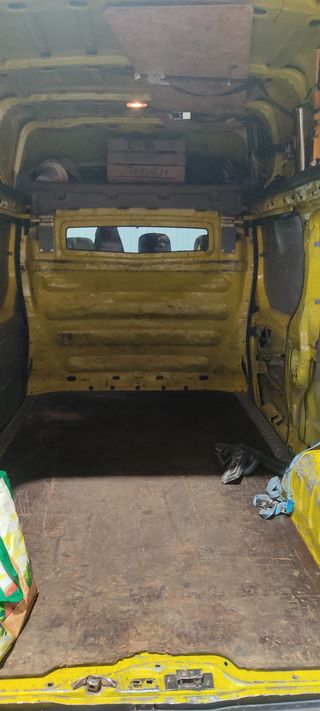 Nissan Primastar 2004