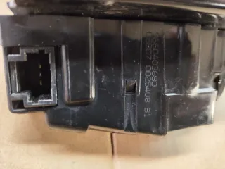 Cerradura luneta abatible Portón C4 Picasso 2007