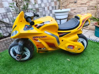 Moto grande para niño/a