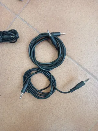 Lote de cables. USB, cargadores, av-vga, av-av...