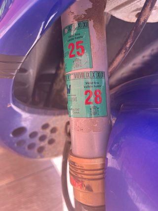 Suzuki Katana AY50 Scooter 49cc Azul