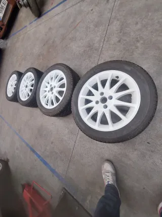 Llantas Seat Ibiza Cupra Blancas