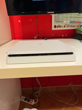 PS4 (PlayStation 4) Blanca